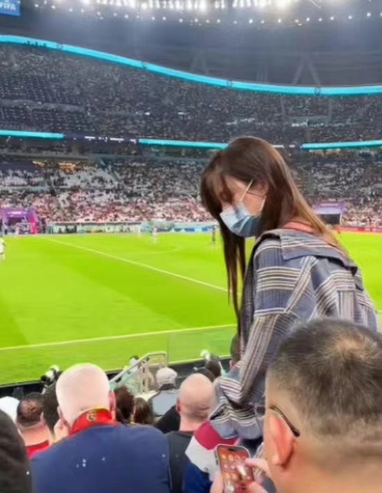 2018年世界杯cctv5漂亮美女主持人,央视世界杯直播间女主播