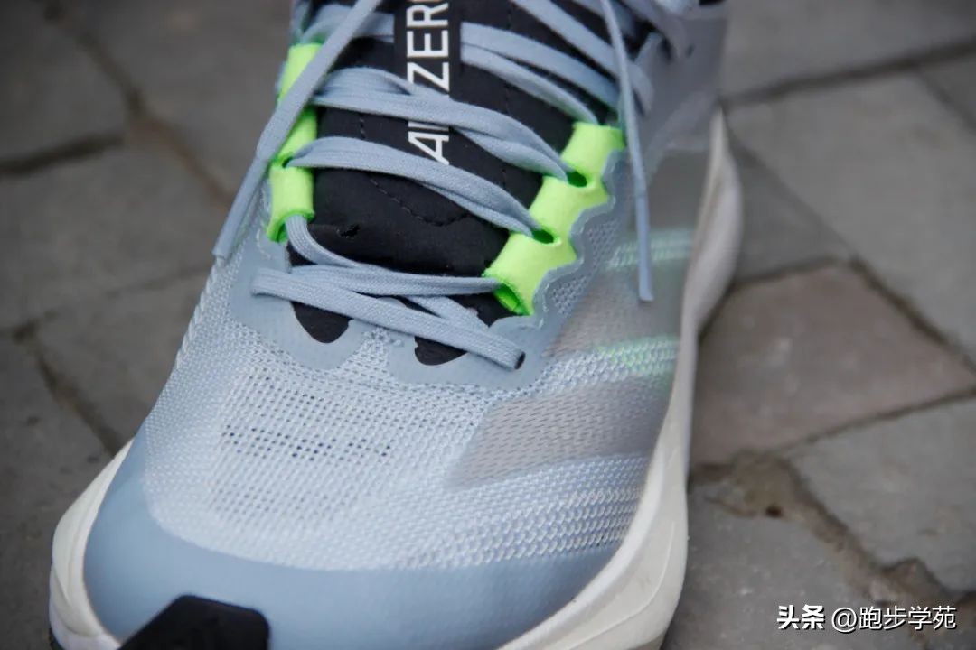 adizeroboston12真假对比,adizeroboston12北京测评