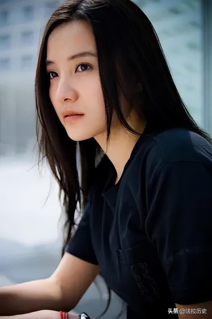 宋佳三段感情生活,41岁宋佳与大7岁绯闻男友