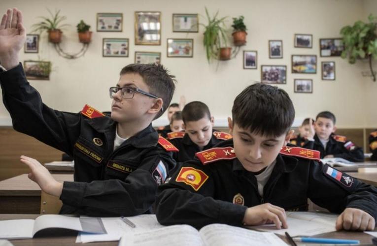 俄罗斯小学生有多硬核？格斗射击样样精通，连坦克都能熟练操作