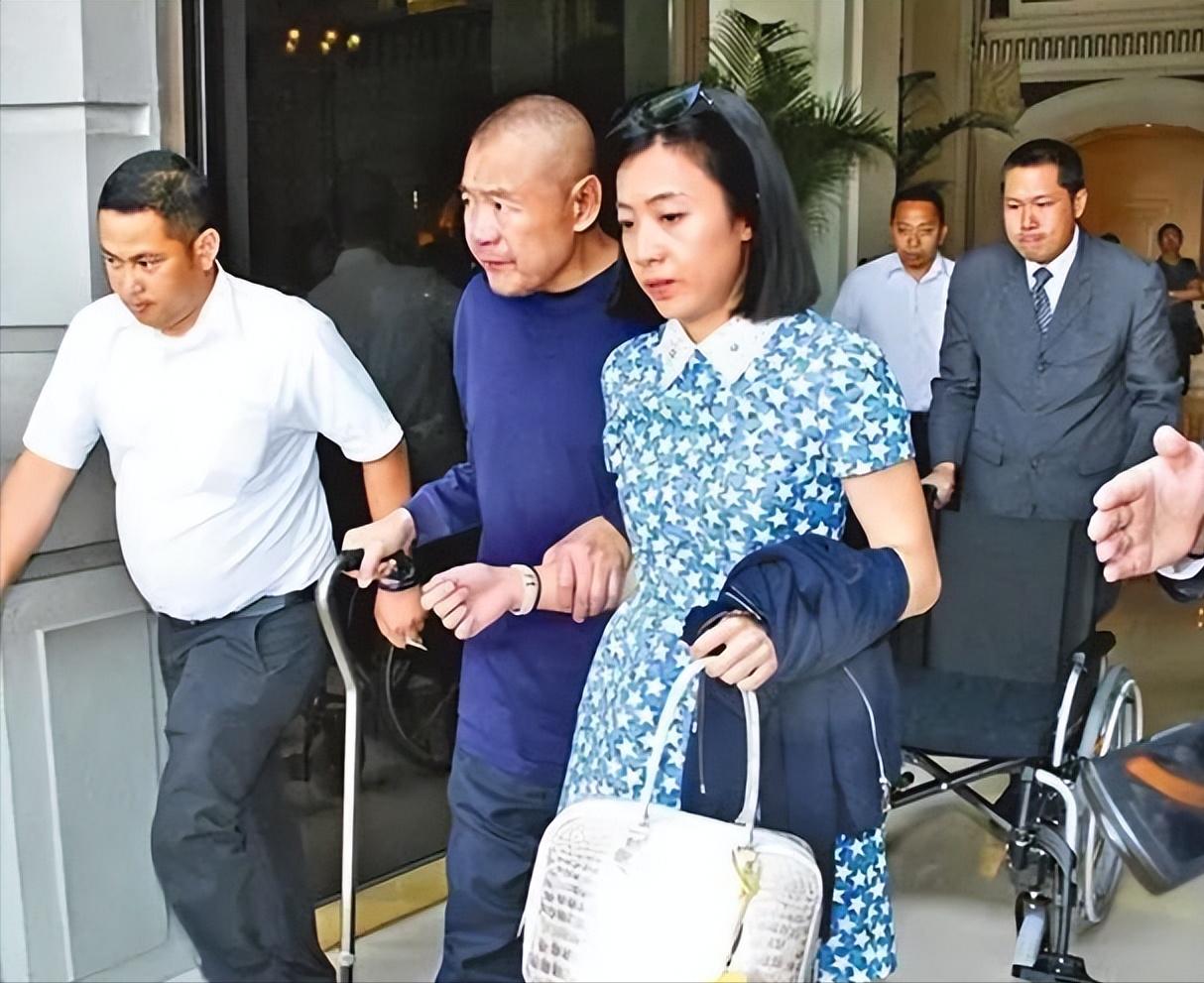 “说我塞高尔夫球纯属造谣！”刘銮雄多年后怒而辟谣，真相如何？