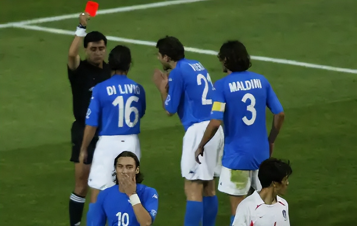 世界杯历史上的十大争议事件,世界杯历史上的冷门事件