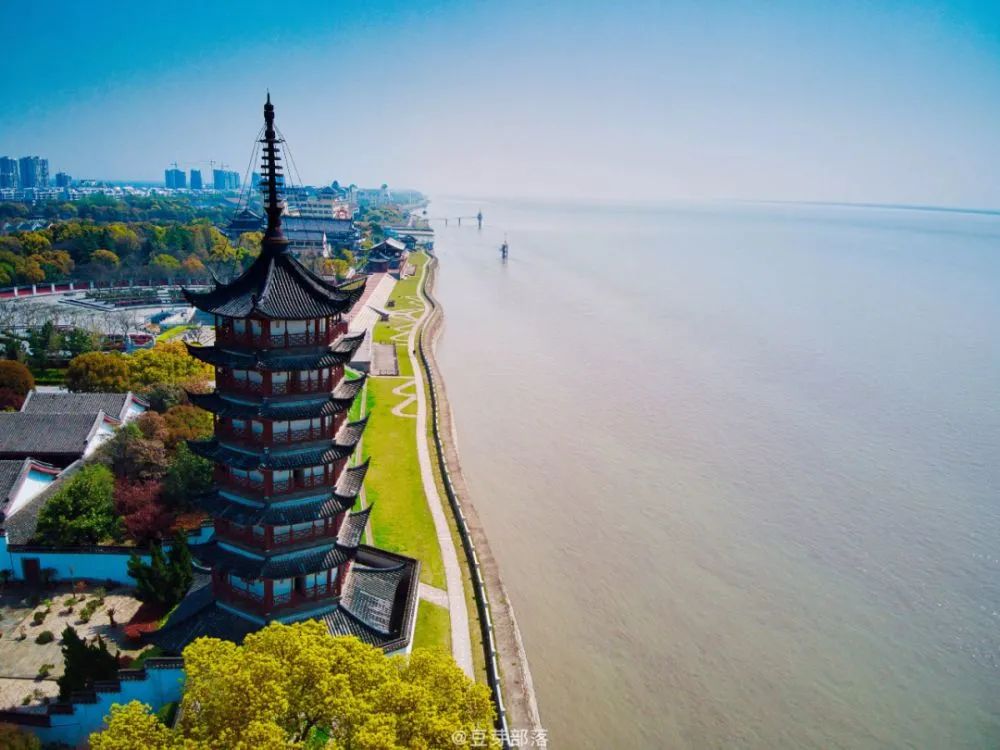 旅游指南浙江最值得去的十个地方,旅游指南浙江最值得去的九个地方