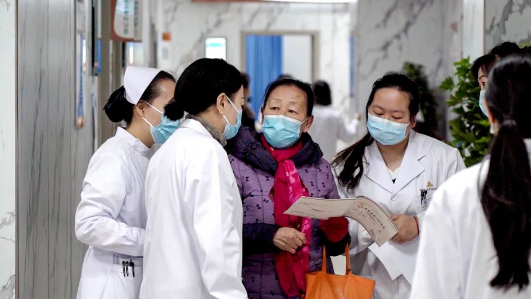 今天，南明区中医医院正式试营业！