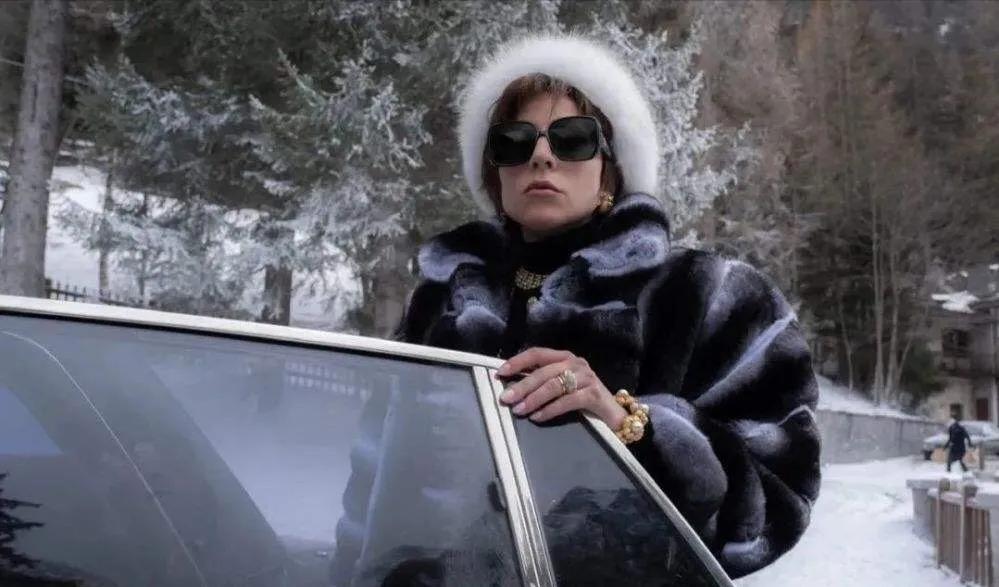 为什么貂皮不流行了,为什么现在羊毛大衣没人买