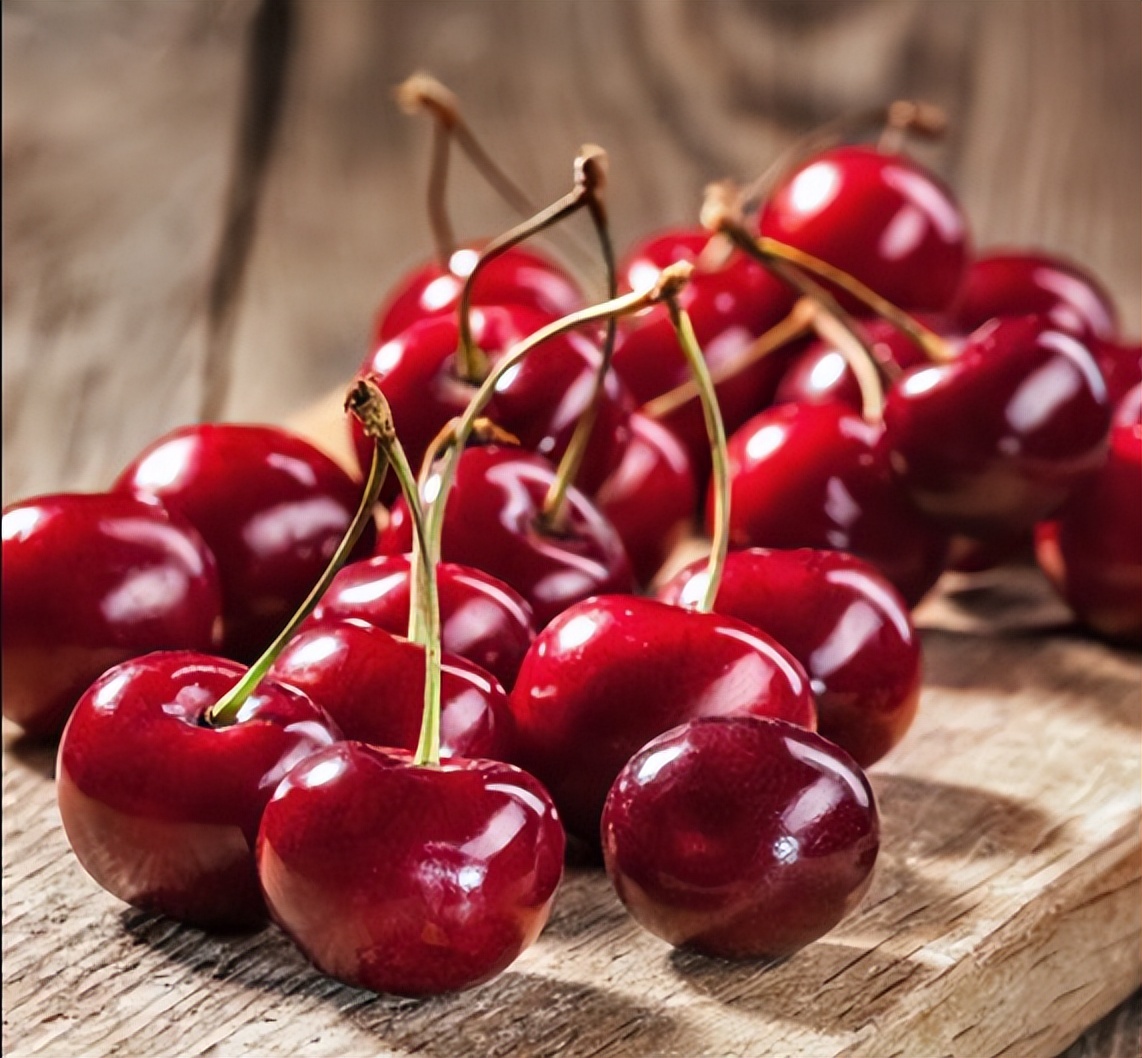 车厘子和樱桃价格有什么区别,30元一斤的车厘子大概多少个