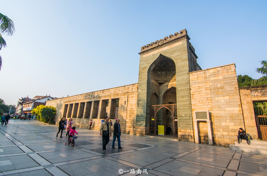 泉州经济比得过厦门吗,福建泉州城市经济