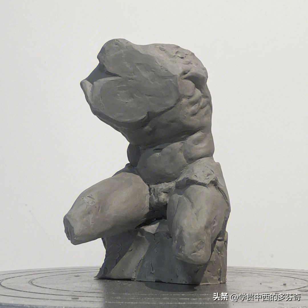 大卫是哪个时期的艺术家,大卫在艺术界的地位