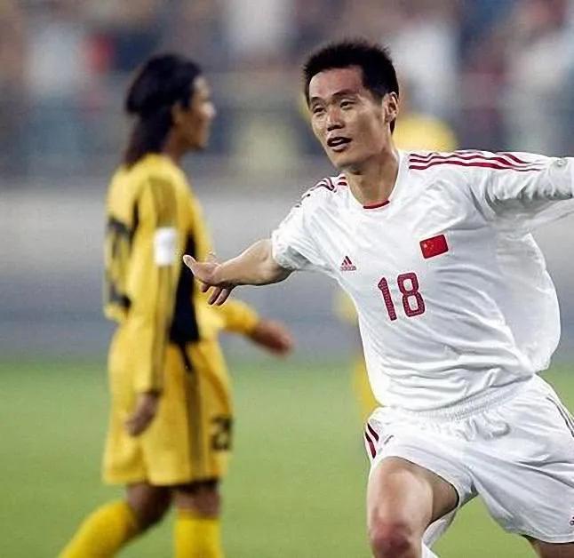 论国足1比3惨败越南,国足1比3不敌越南评述员