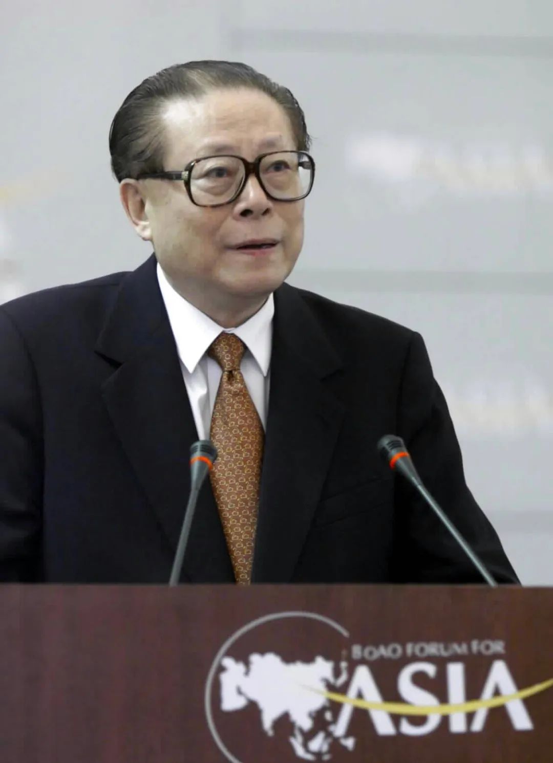 江*民泽**同志生平照片（二）