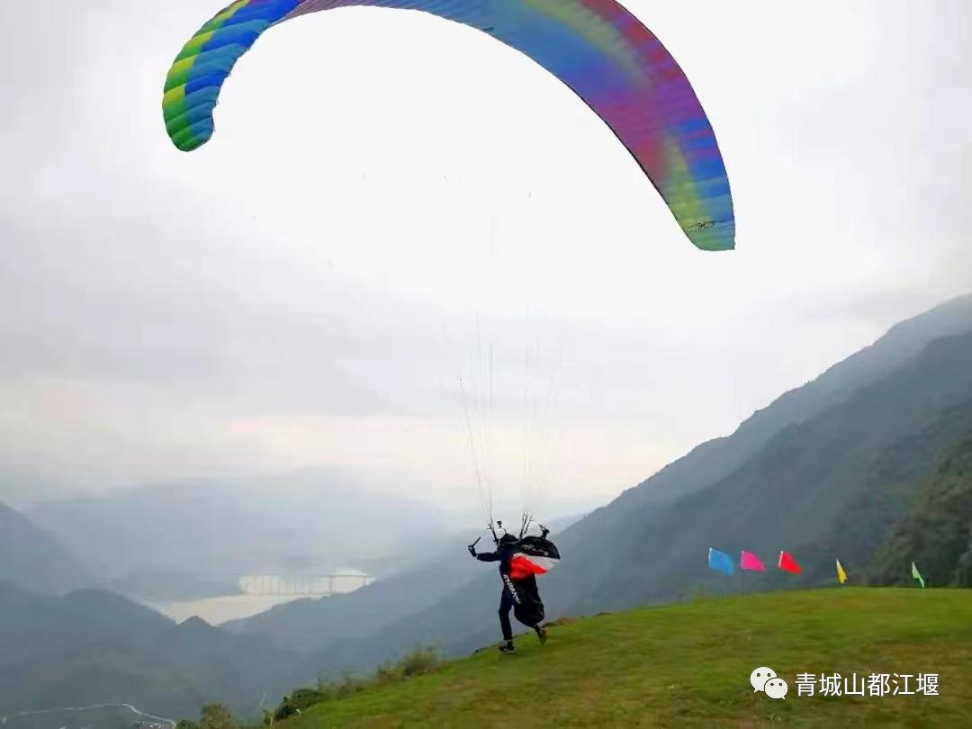 1h直达超好耍露营地！这五处秘密基地出片率100%，带你在星空下篝火旁，拥抱元气秋日大自然~