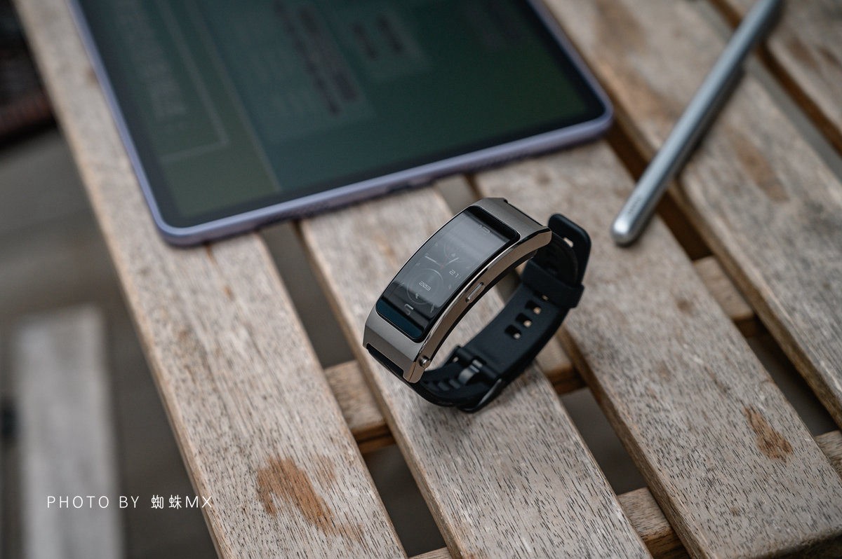 手环耳机二合一华为b7上手体验,华为耳机手环b7