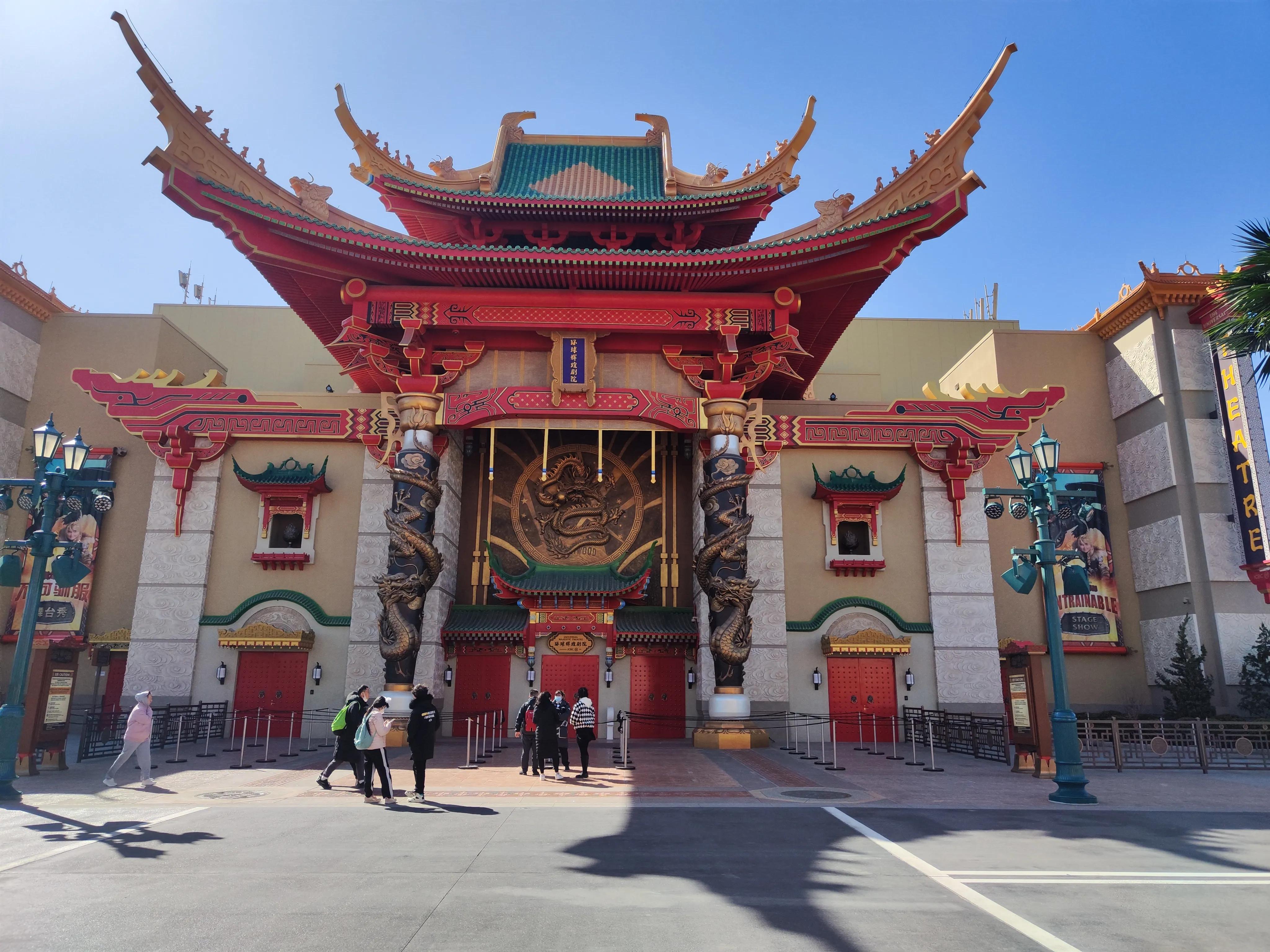 北京环球霸天虎过山车,北京环球侏罗纪大冒险