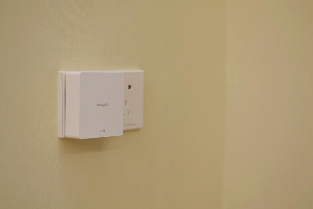 华为路由h6值得买吗,华为路由器h6母路由器有wifi功能吗