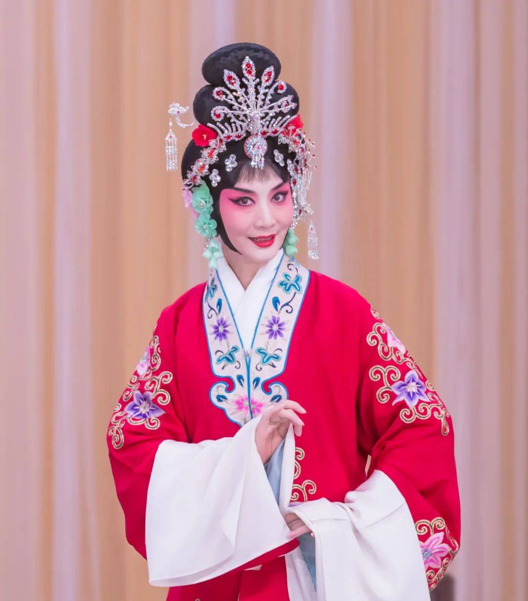 艺术为了和平丨国际和平艺术家：王润菁