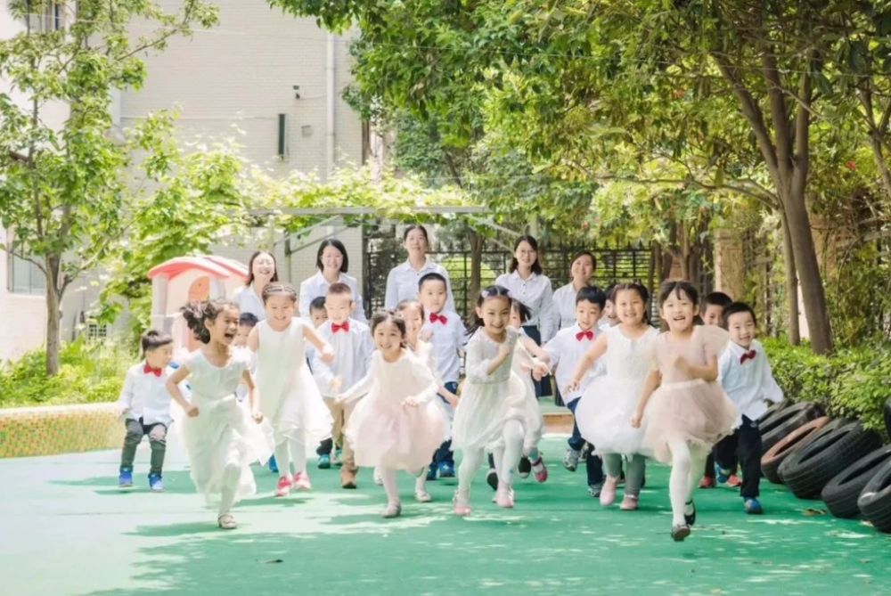 2022年报考幼师的条件,报考幼师证报名条件