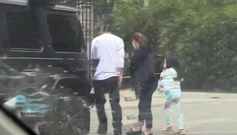 甜馨小黑妞,甜馨年轻时最漂亮的照片