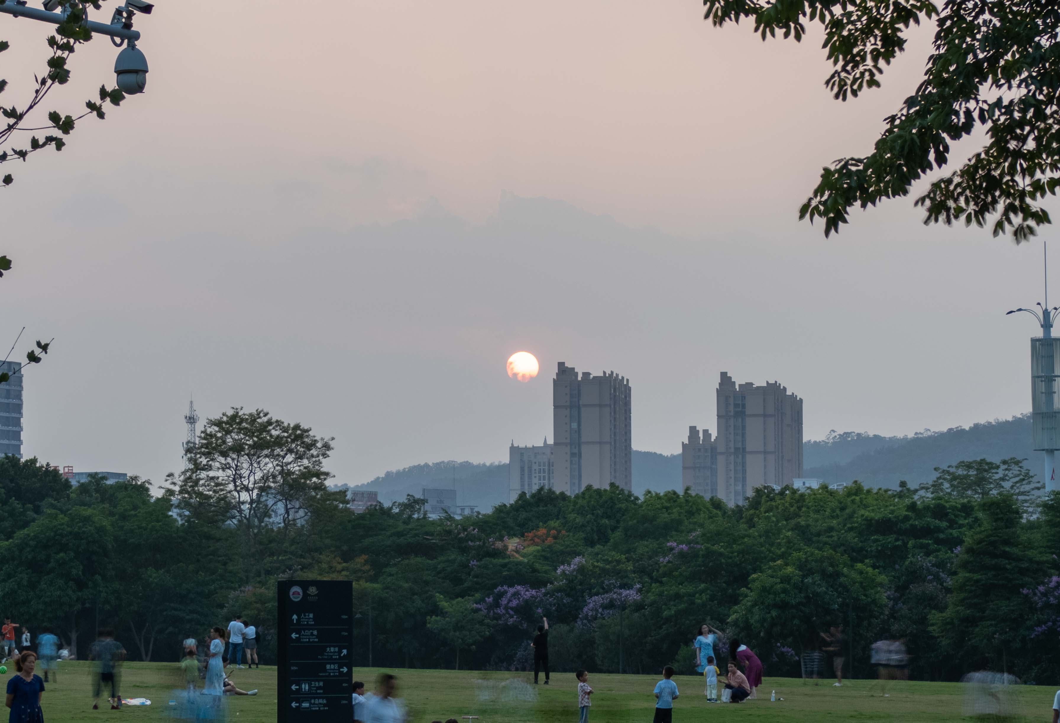 户外露营神器电动,自动充气帐篷露营体验