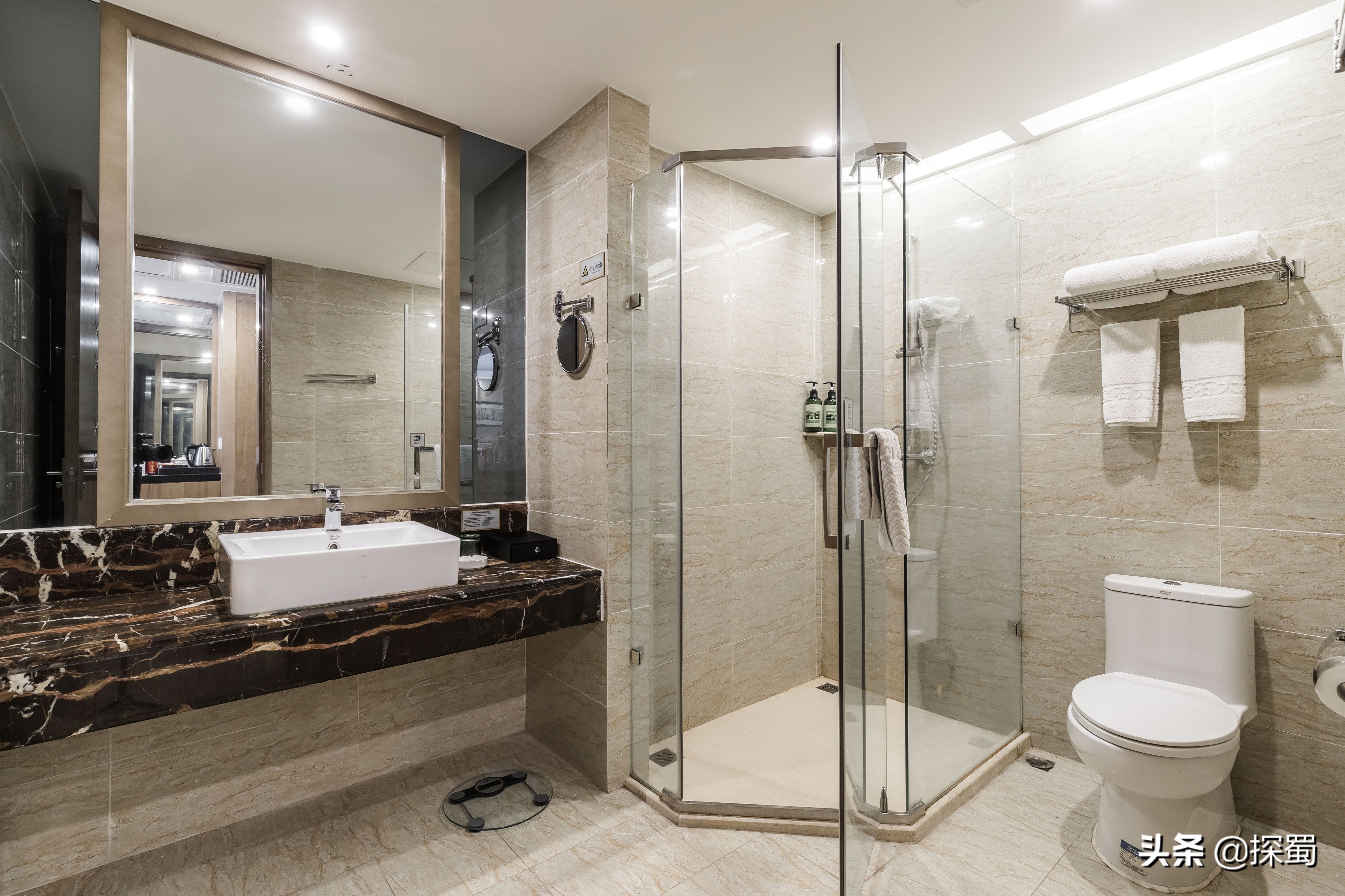 九寨沟名人酒店究竟如何,九寨沟五星级酒店哪个好