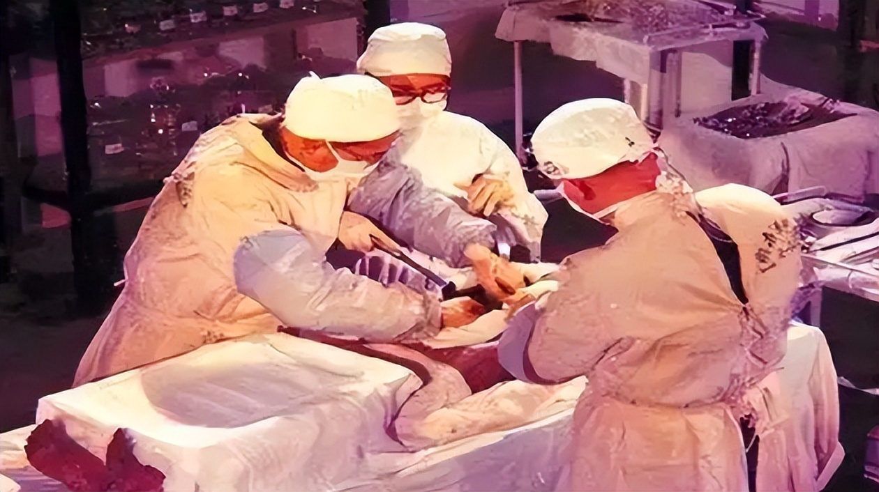 1972年汉墓发现女尸,不腐女尸长沙博物馆