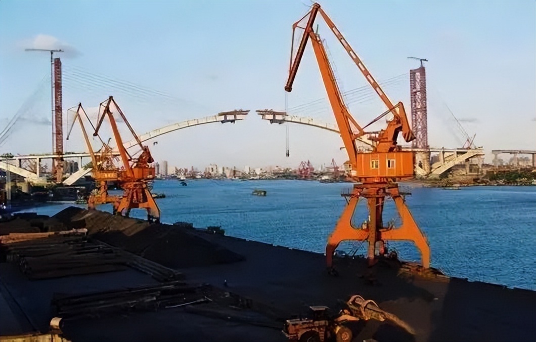 从煤渣漫天到滨江美景，北票码头的历史变迁