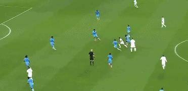 内马尔疯狂过人视频,梅西内马尔长途奔袭