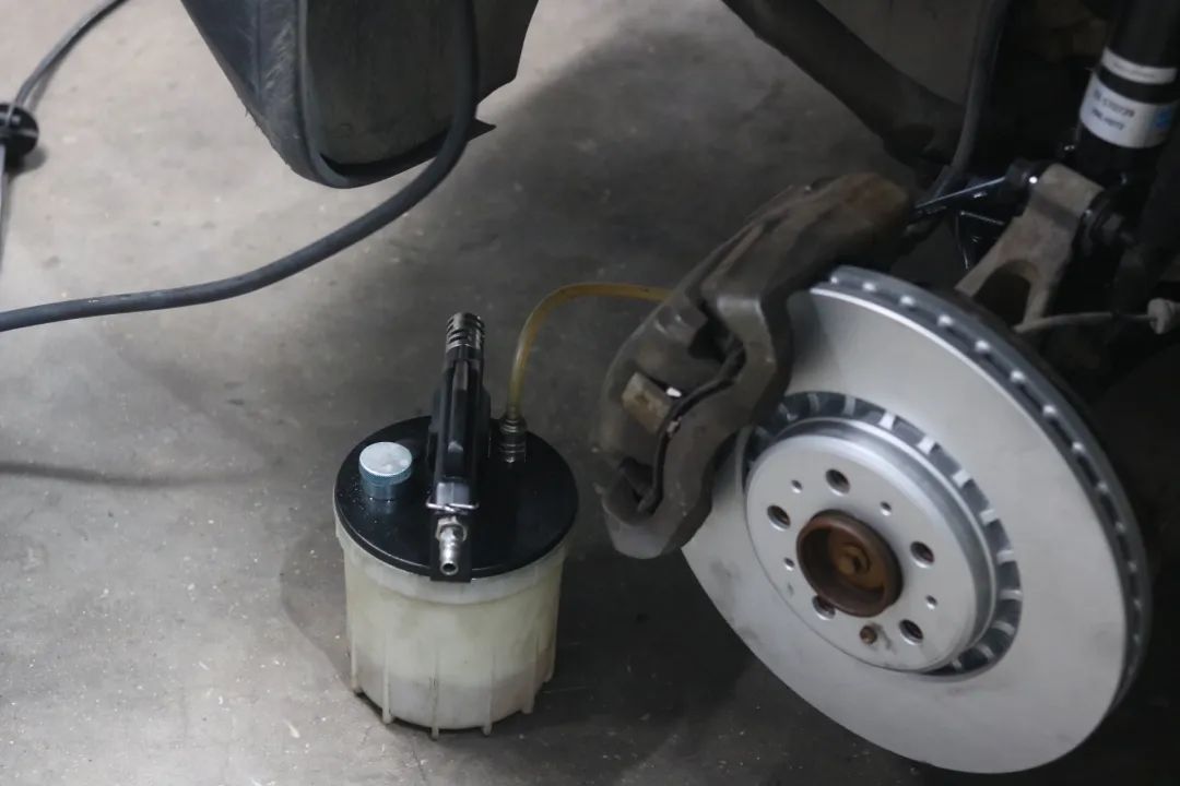 翻新一辆07年沃尔沃xc90要多少钱,开了四年的沃尔沃xc90多少钱