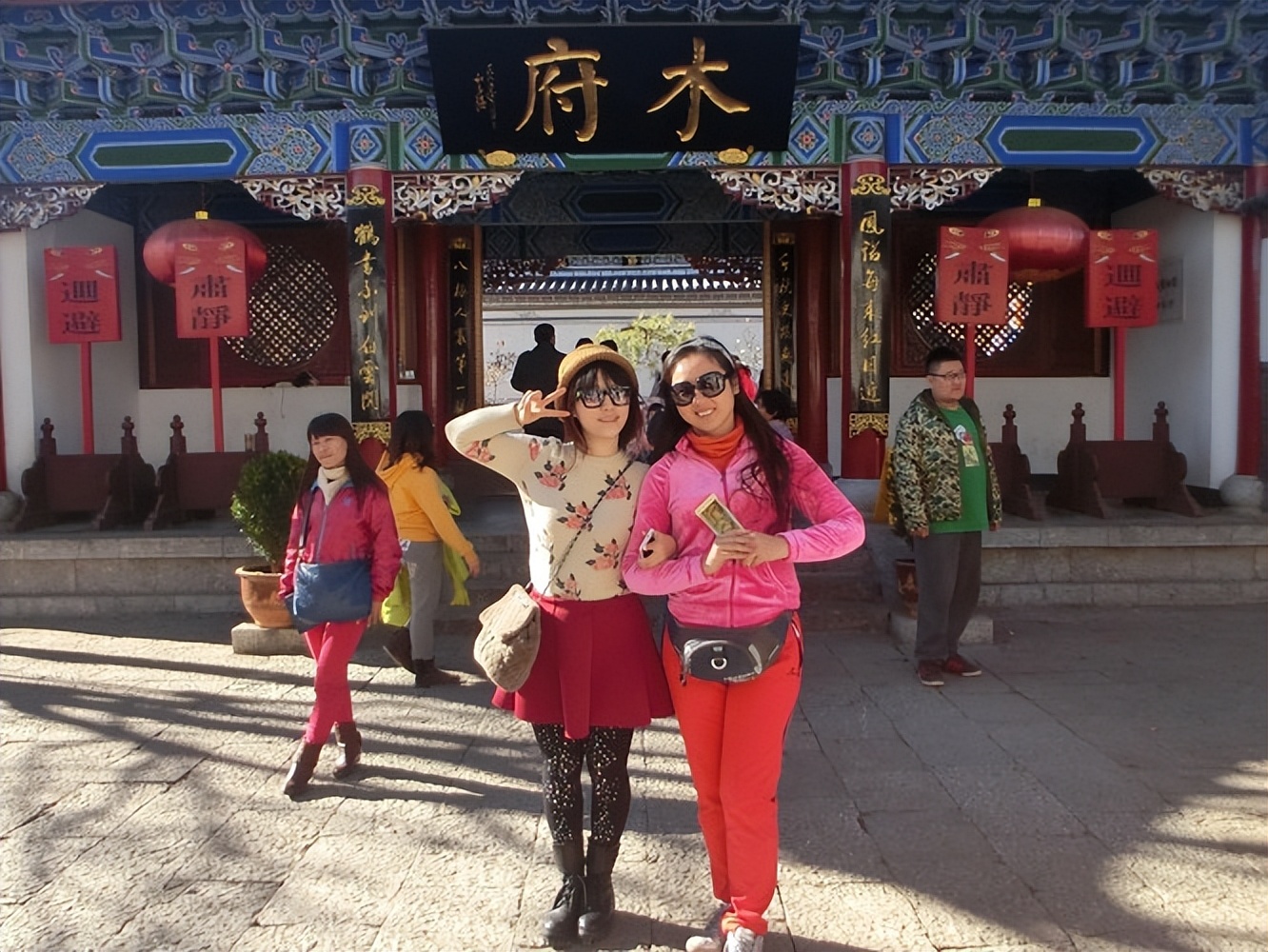 海口去昆明旅游攻略路线推荐一下,从海口到昆明旅游攻略路线怎么走