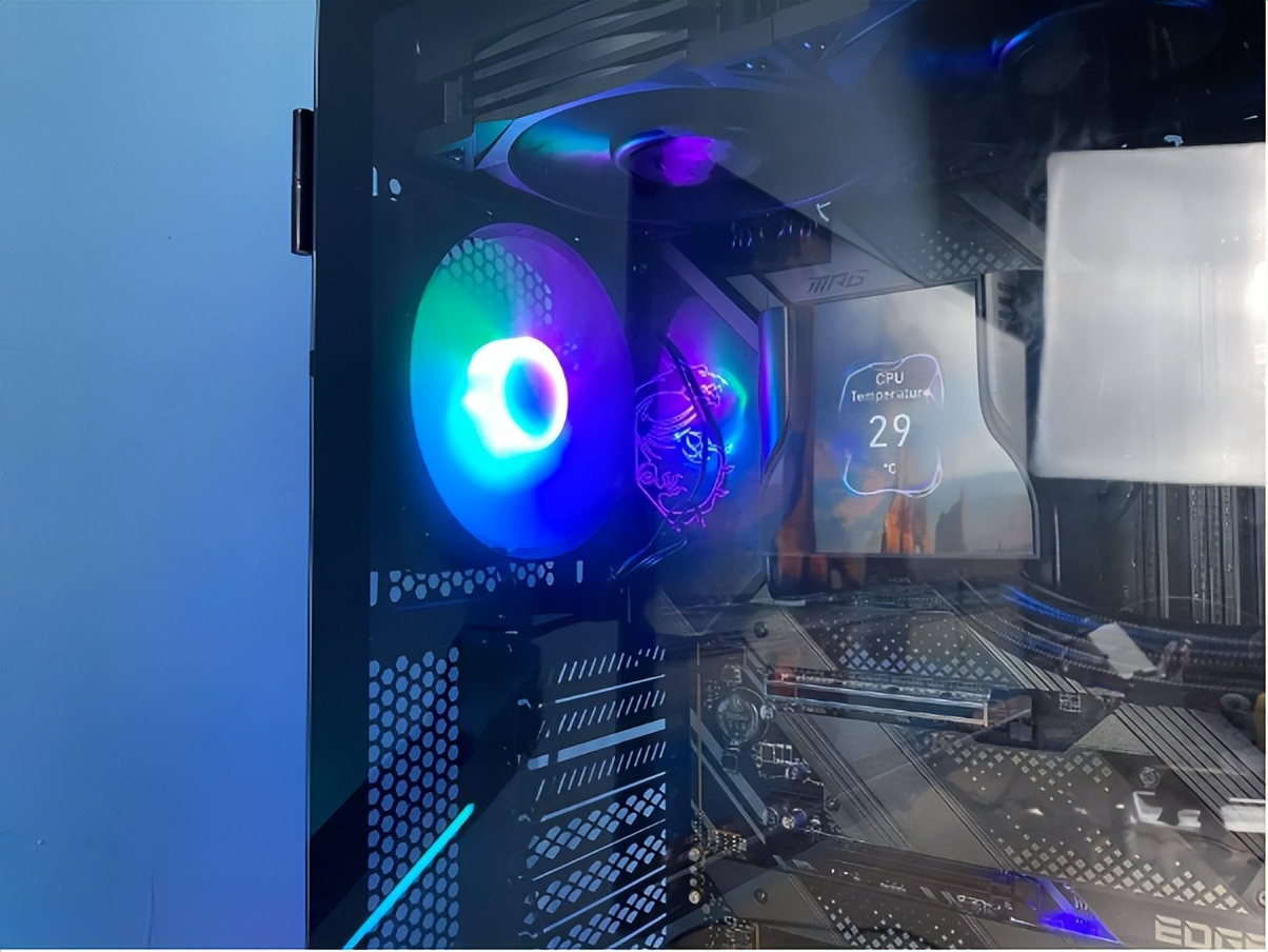 后浪推前浪，新的内存价格屠夫来了，国产高性价比普通内存条测试