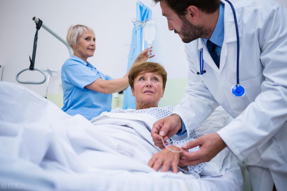 护理职业暴露的危险因素,护理人员的职业危害及防护论文