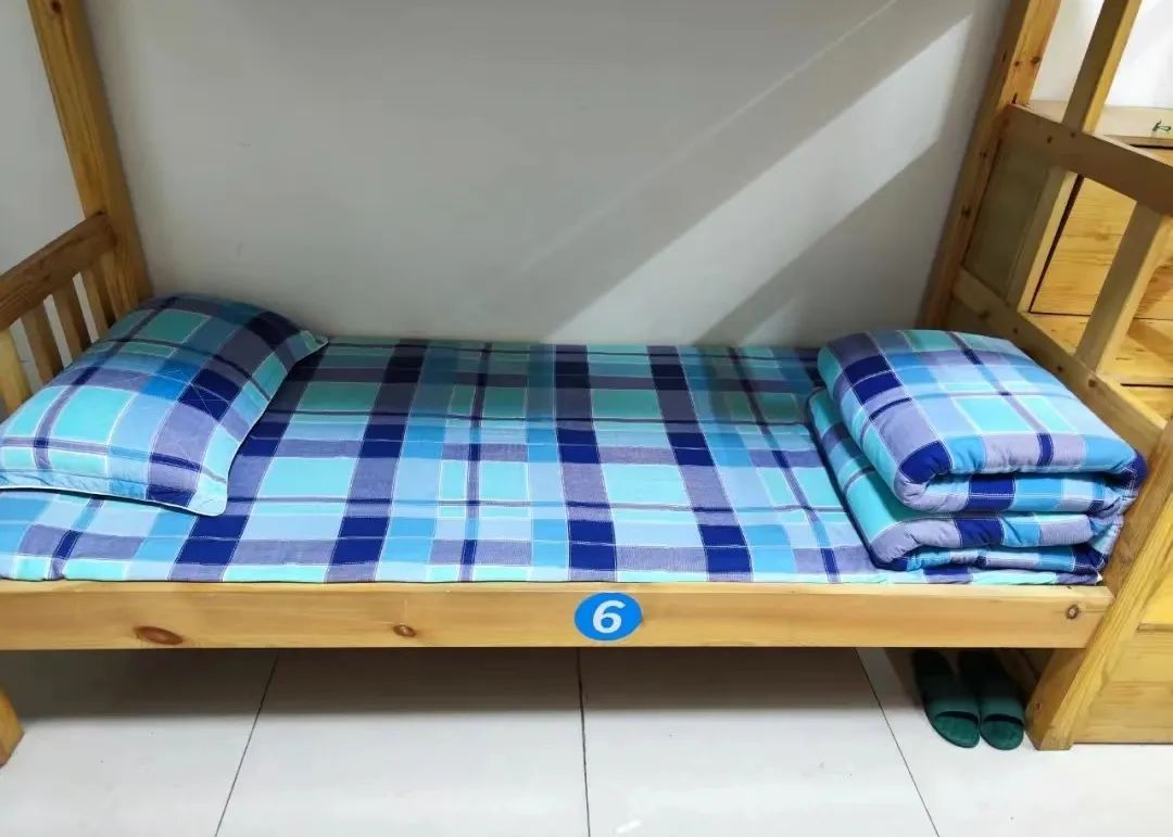 成都市金牛区成都七中八一学校,成都金牛区七中八一高中