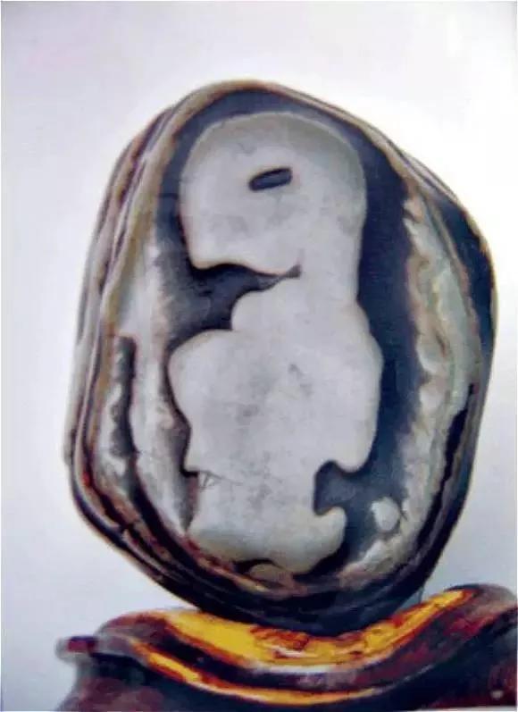 世界上最贵的水晶奇石介绍,黄河奇石最贵的交易是多少钱