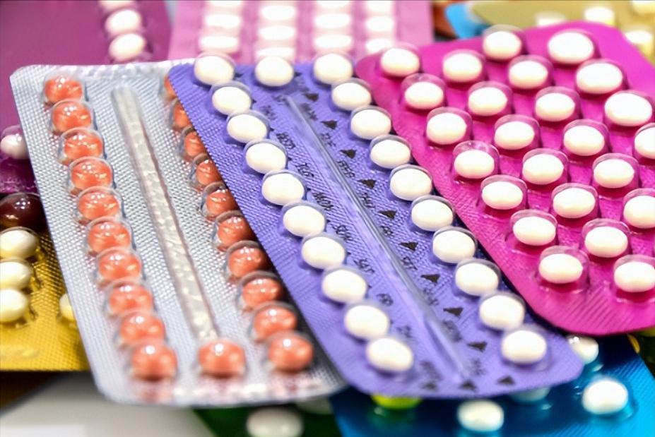 为什么男人不喜欢戴首饰,为什么男人都不喜欢戴戒指