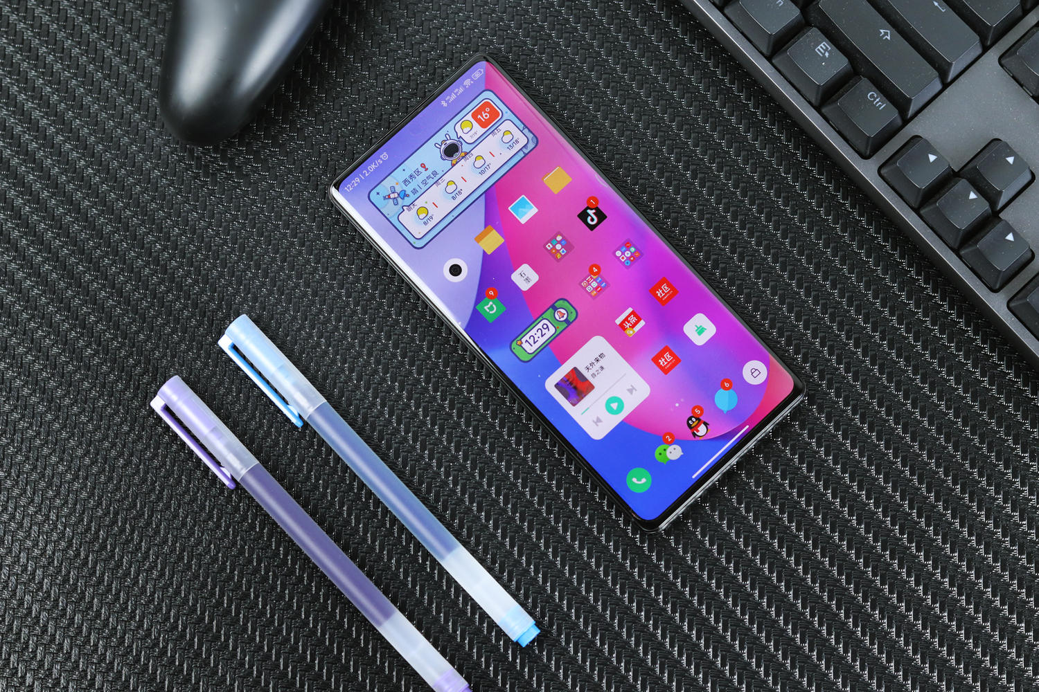 小米mix4支持无线充电么,小米mix4支持120w充电吗