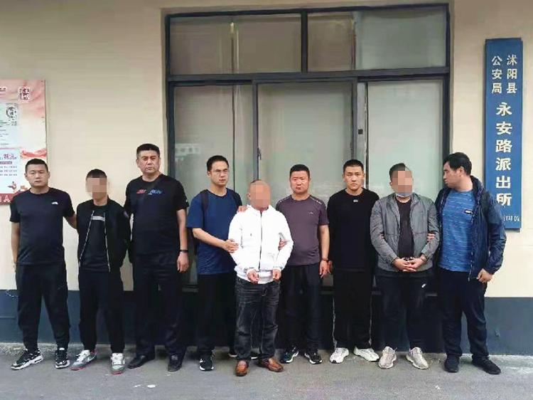 37亿余元增值税普通发票，究竟来自哪里｜今晚九点半