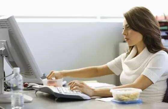 婴儿肚子咕咕叫还放屁是怎么回事,肚子经常咕咕响还老放屁吃什么药