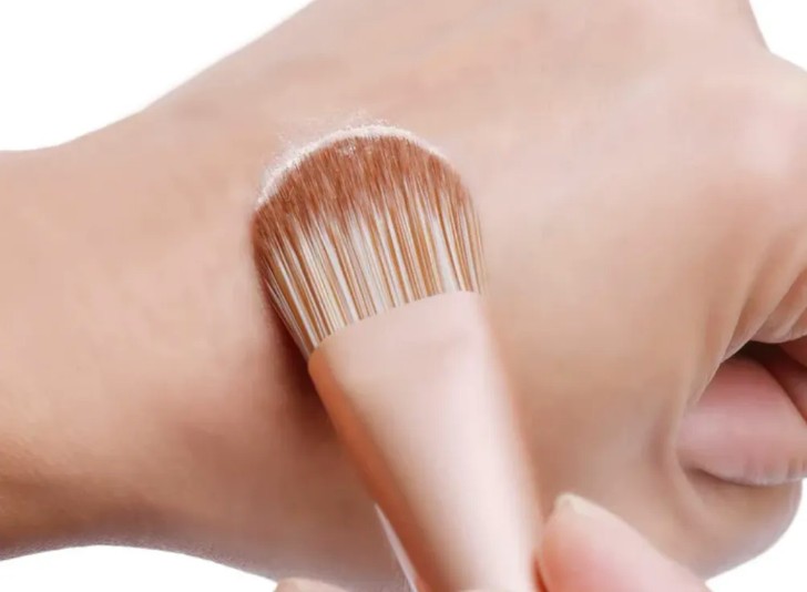 连上粉底这件事，都开始内卷了？