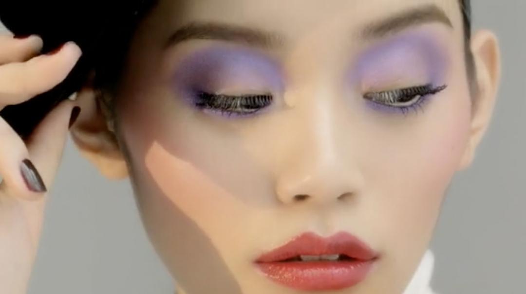 奚梦瑶谈摔倒事件视频,超模奚梦瑶摔倒的看法