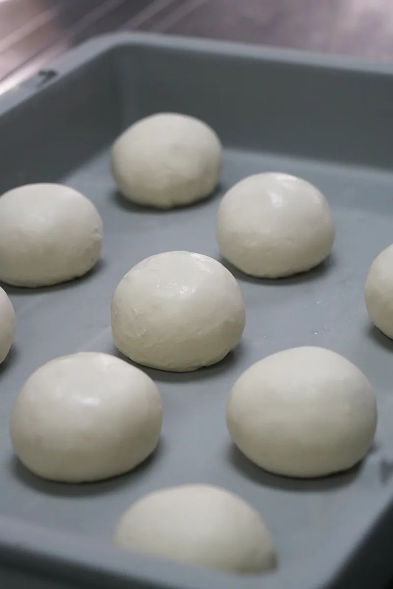 做意式披萨和美式披萨用的面粉一样吗？你选对做披萨的面粉了吗？