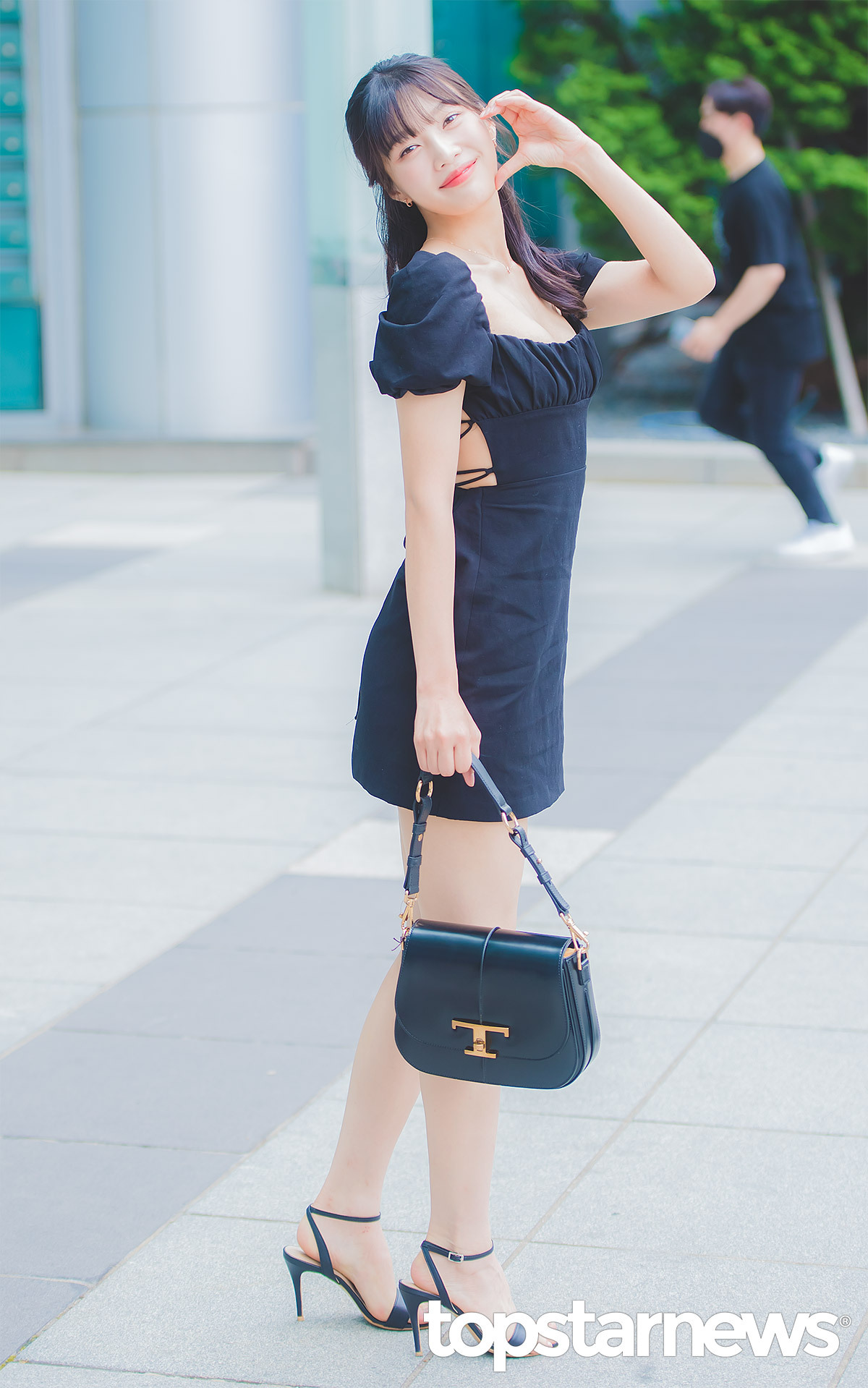 朴秀荣吊带裙新款,朴秀荣同款无袖裙