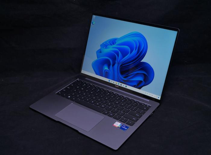 用一句话形容荣耀magicbookv14,2022款和2022款荣耀magicbook14