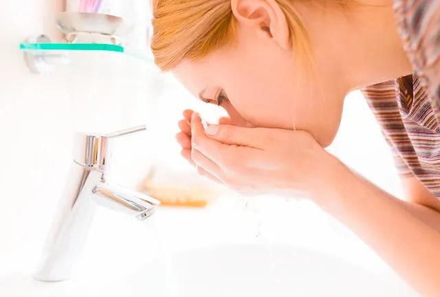 普通女孩子如何变美,21岁普通女孩如何变好看