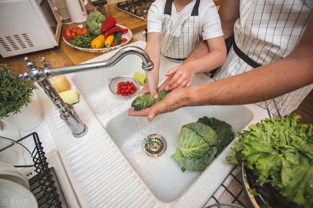 净水器滤芯更换贵吗,净水器的滤芯太贵没必要换