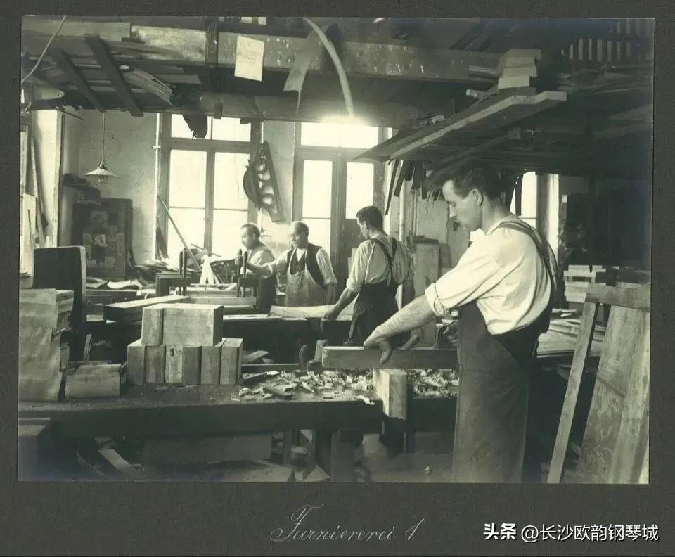 珠江里特米勒钢琴官网,珠江特米勒钢琴