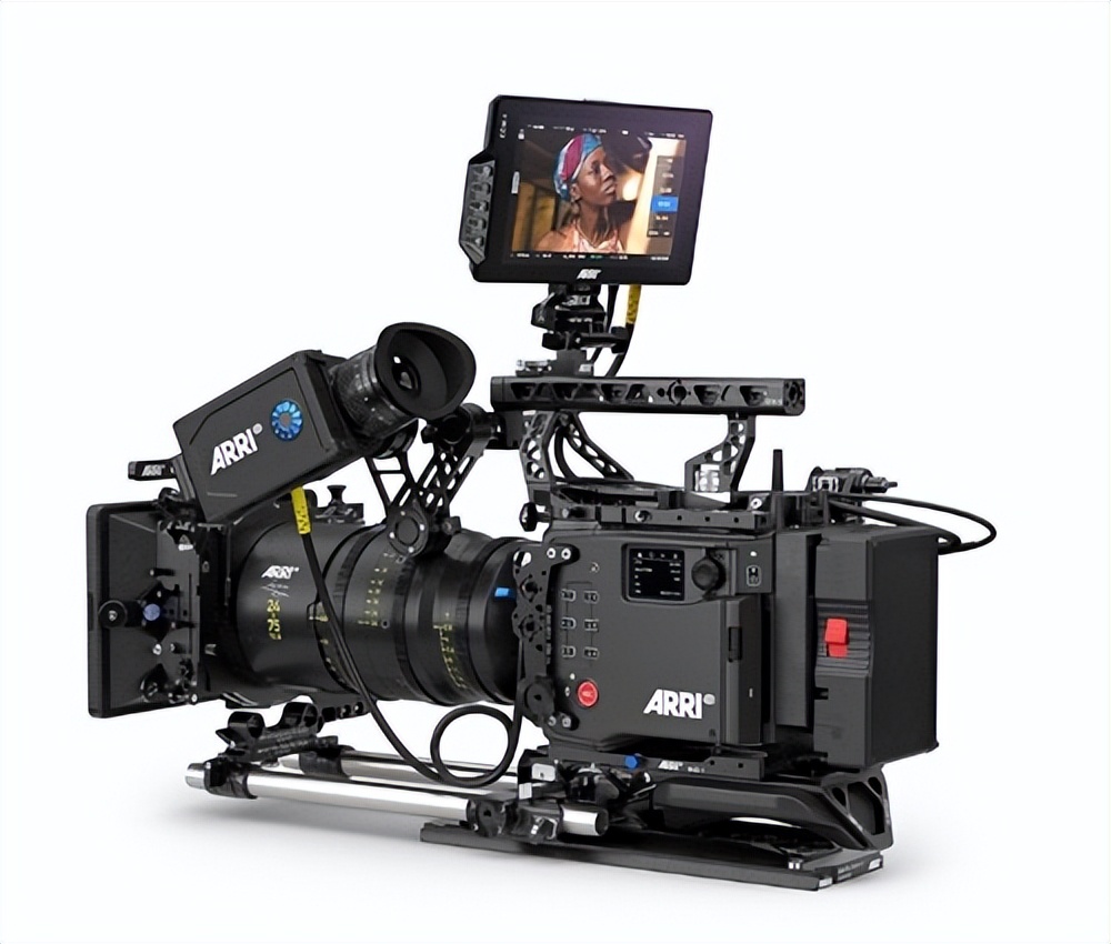 拍视频微单好还是摄影机,微单和摄像机拍视频哪个好