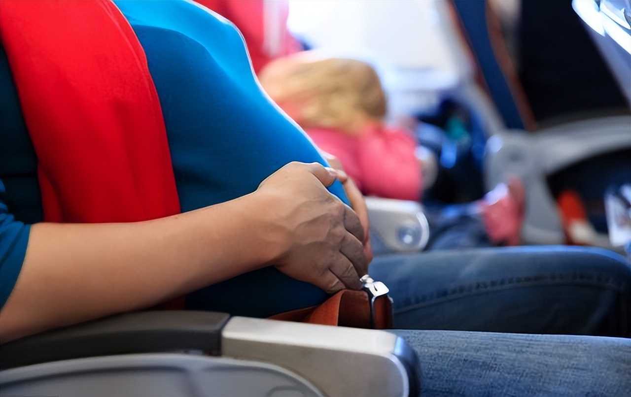 孕妇外出游玩要注意什么,孕期妈妈外出注意事项