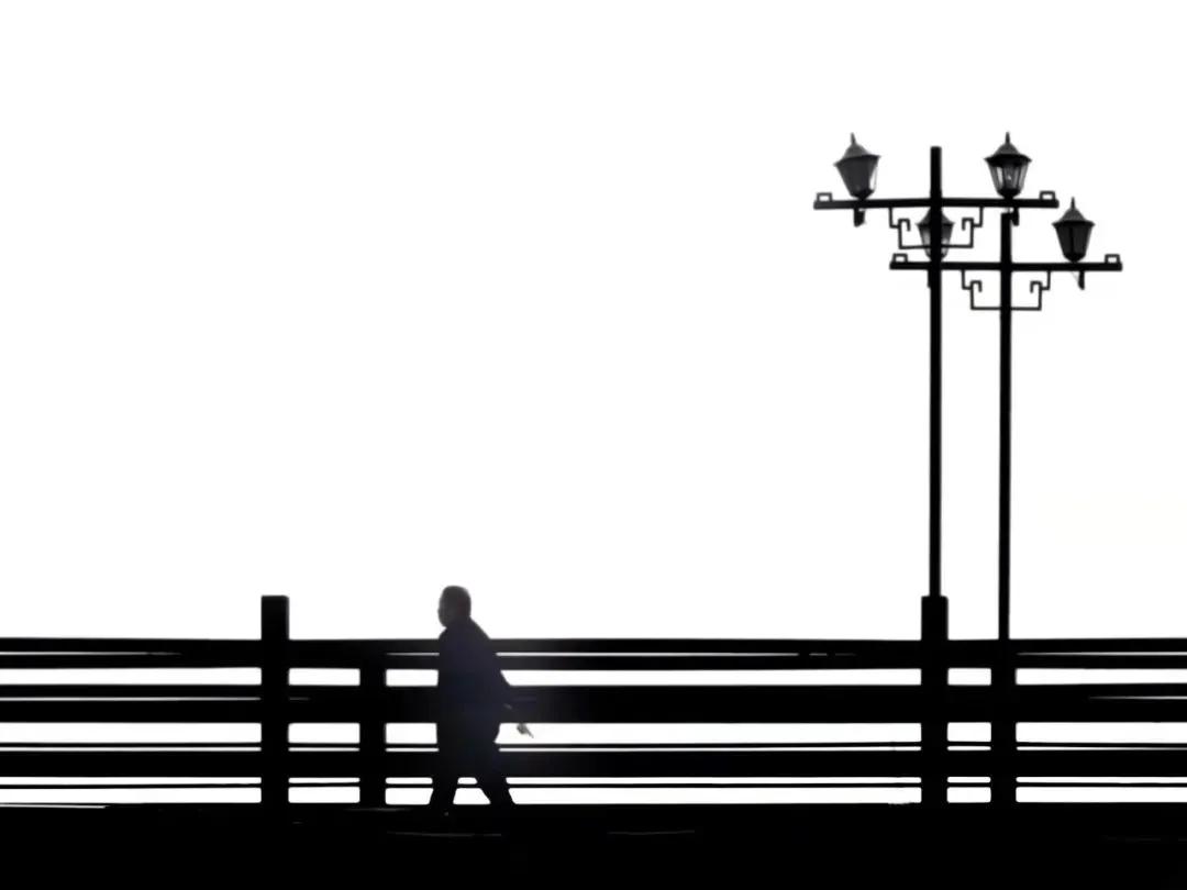 每周摄影点评第17期,适合手机拍的时尚摄影作品