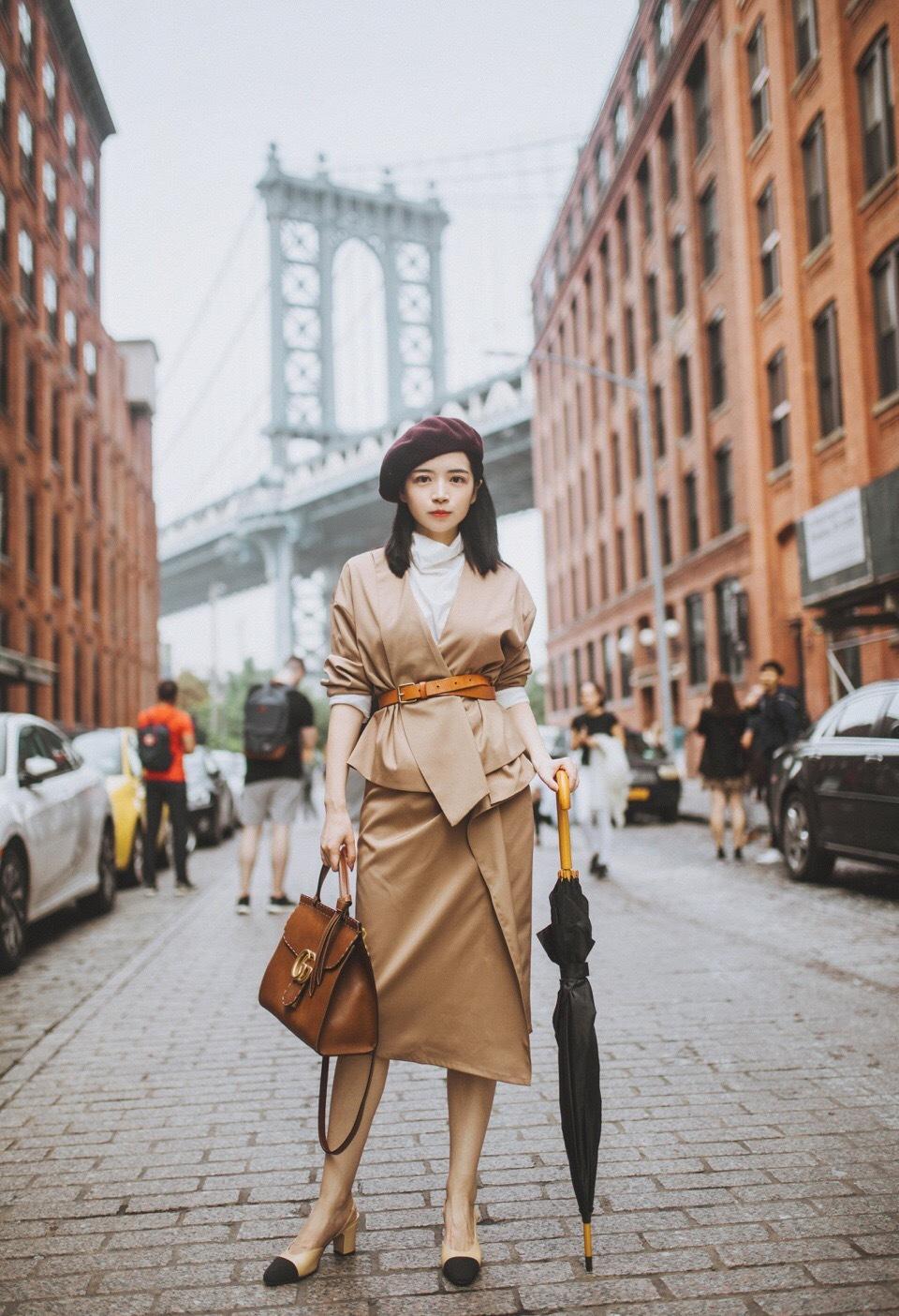 一条“腰带”打造衣橱精致感，学习博主三木怎么搭，高级又有气质