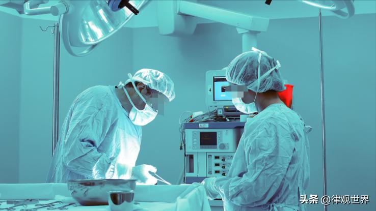 两男子讲笑话邻居笑死,讲笑话把邻居笑死了