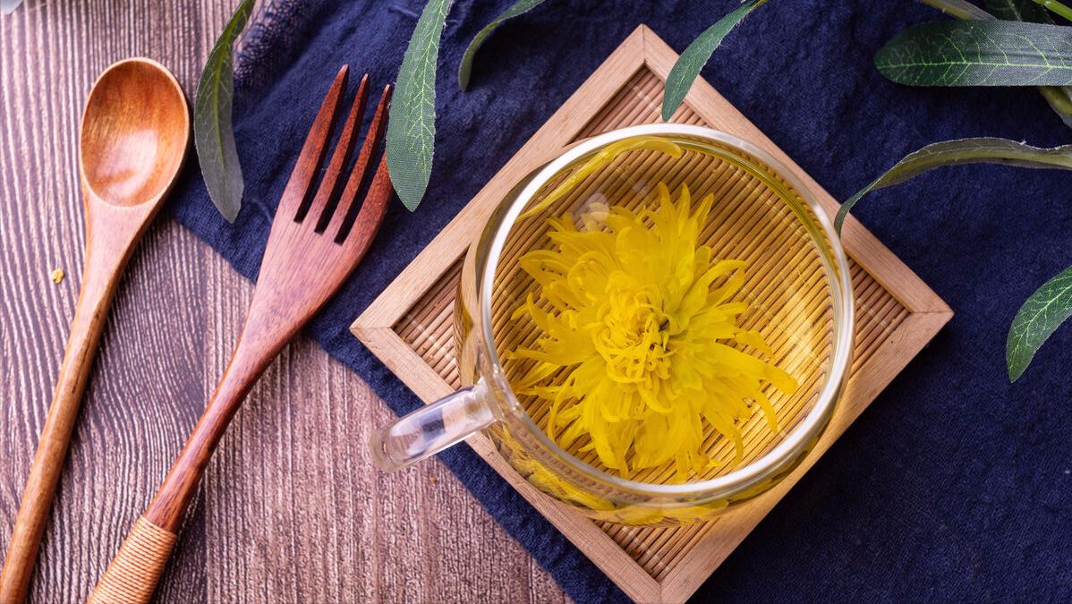 左眼跳财右眼跳灾民间说法,民间有句俗话叫左眼跳财右眼跳灾